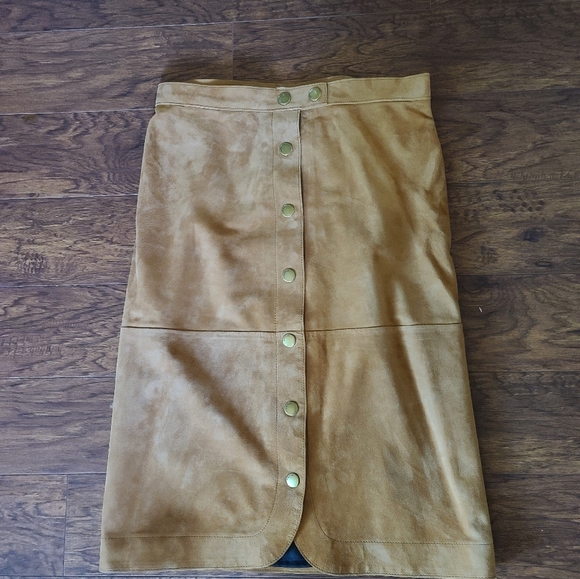 Coach Suede Skirt - size 4 - Picture 3 of 7